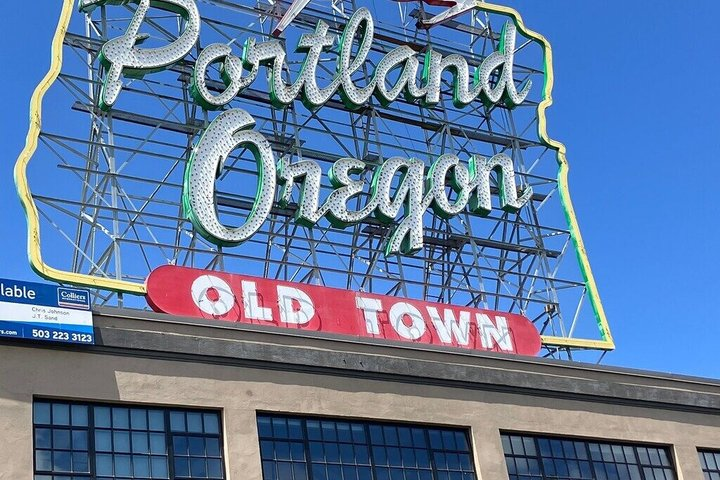 Tour por la ciudad de Portland: Vistas y Novedades (En Español) - Photo 1 of 15